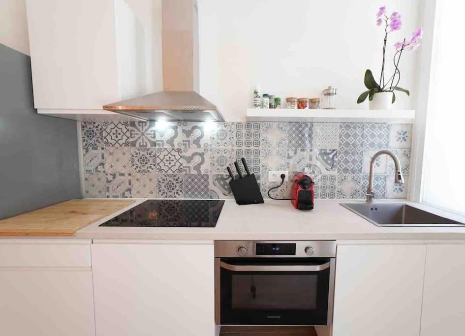 Studio Chic Avec Terrasse, Lumineux Et Calme 1 Valence Extérieur photo